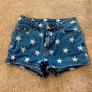 Star shorts denim booty short